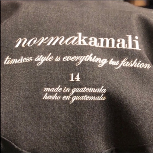 Norma Kamali Timeless Style Blazer - Picture 5 of 7